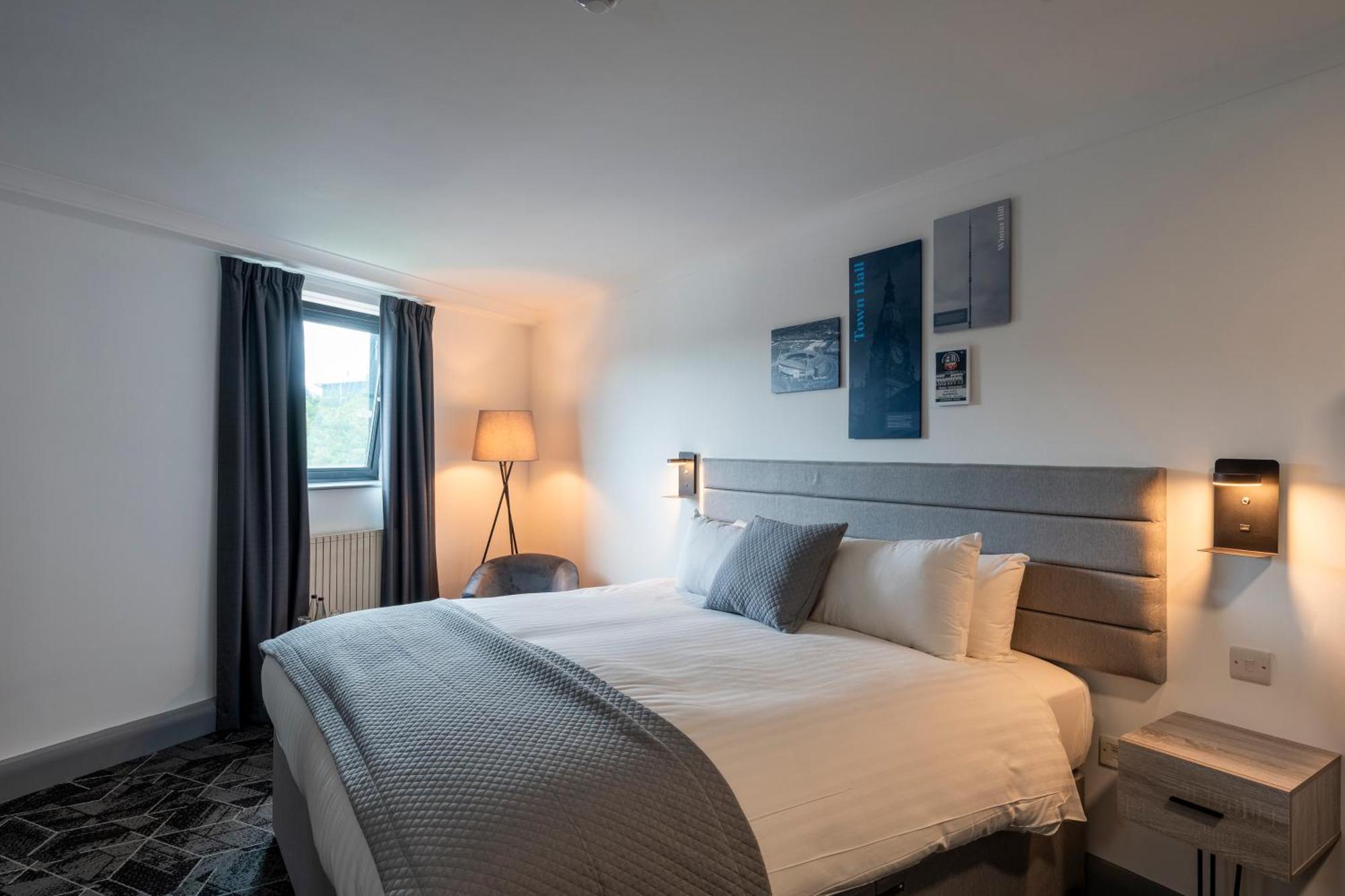 The Bolton Stadium Hotel, A Member Of Radisson Individuals Exteriér fotografie