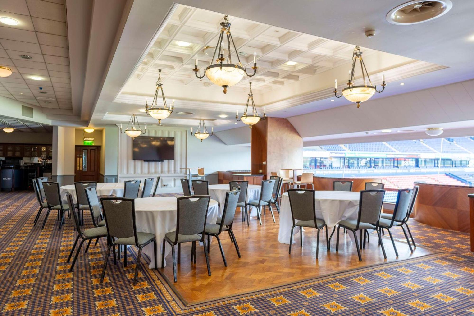 The Bolton Stadium Hotel, A Member Of Radisson Individuals Exteriér fotografie