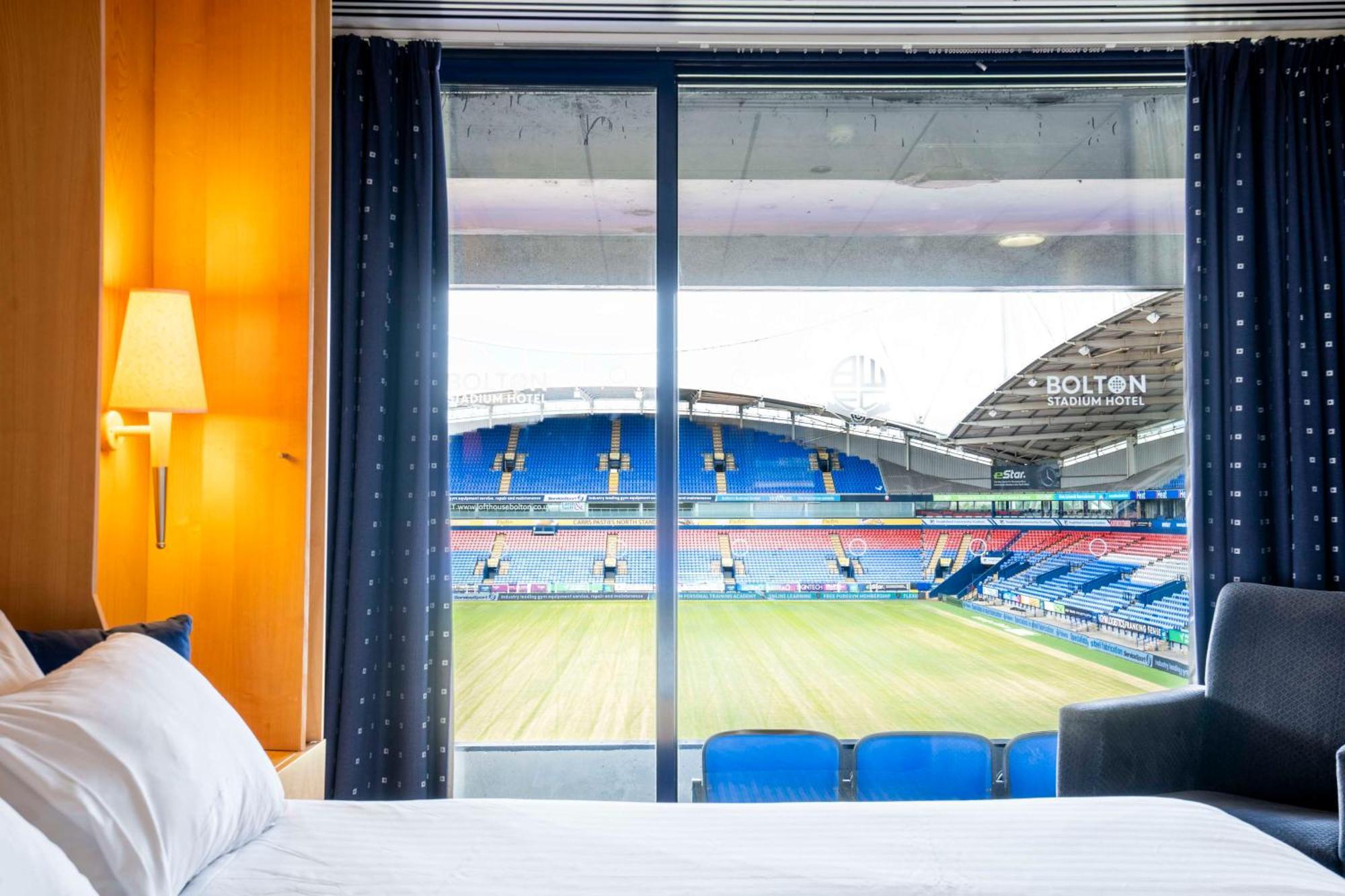 The Bolton Stadium Hotel, A Member Of Radisson Individuals Exteriér fotografie