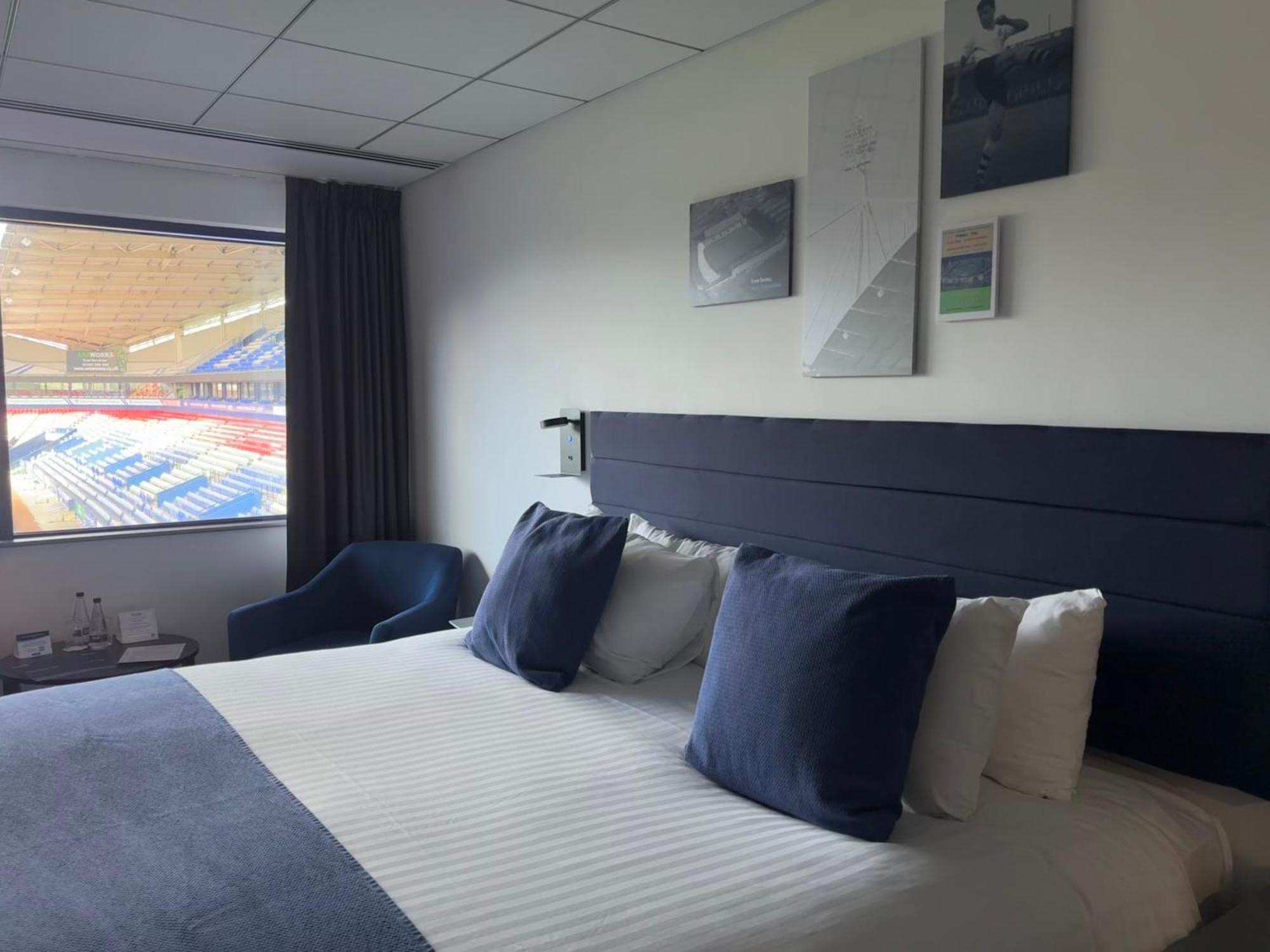 The Bolton Stadium Hotel, A Member Of Radisson Individuals Exteriér fotografie