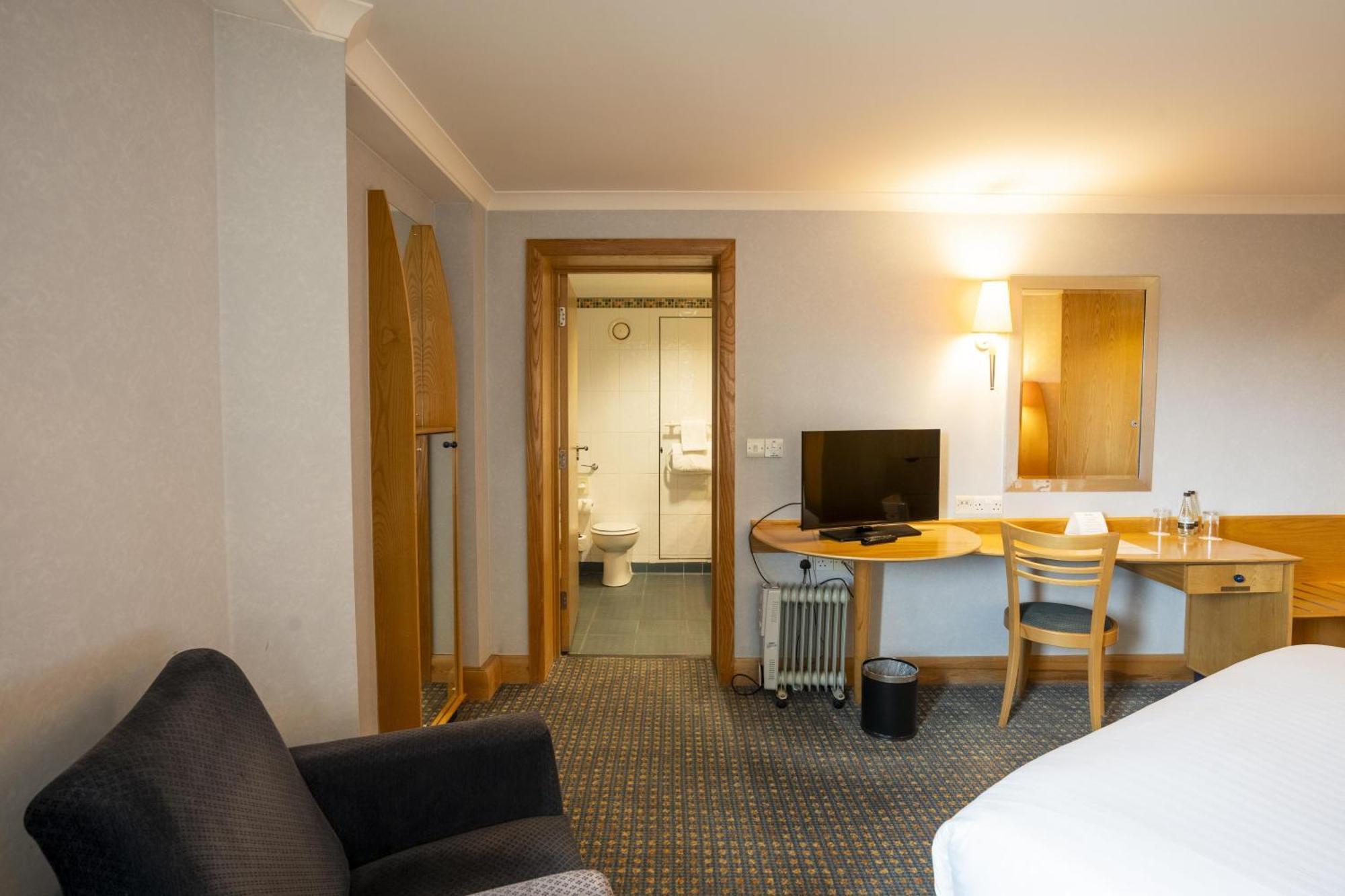 The Bolton Stadium Hotel, A Member Of Radisson Individuals Exteriér fotografie